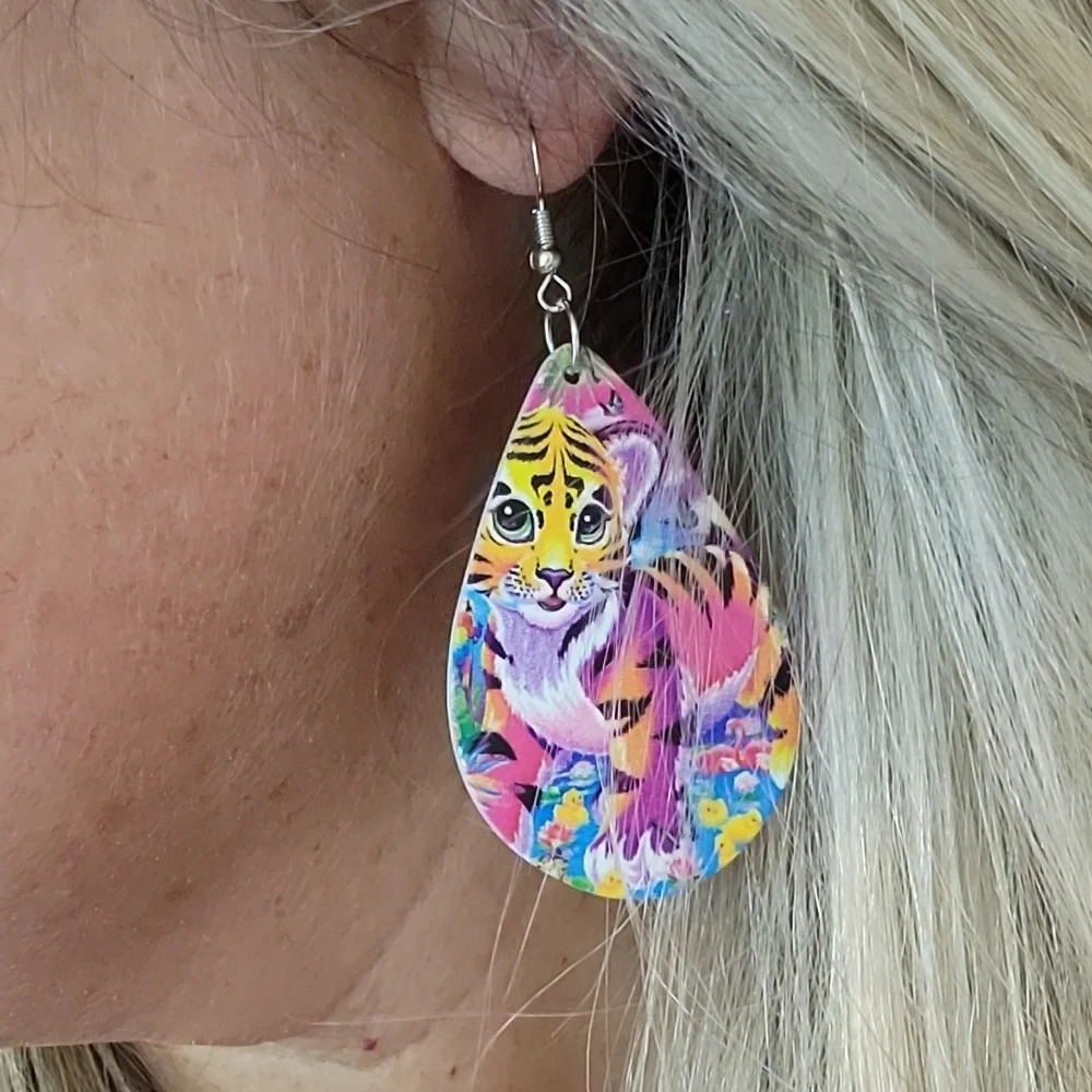 🔥LAST PAIR🔥 LISA FRANK 80s DROP EARRINGS - Picture 3 of 7